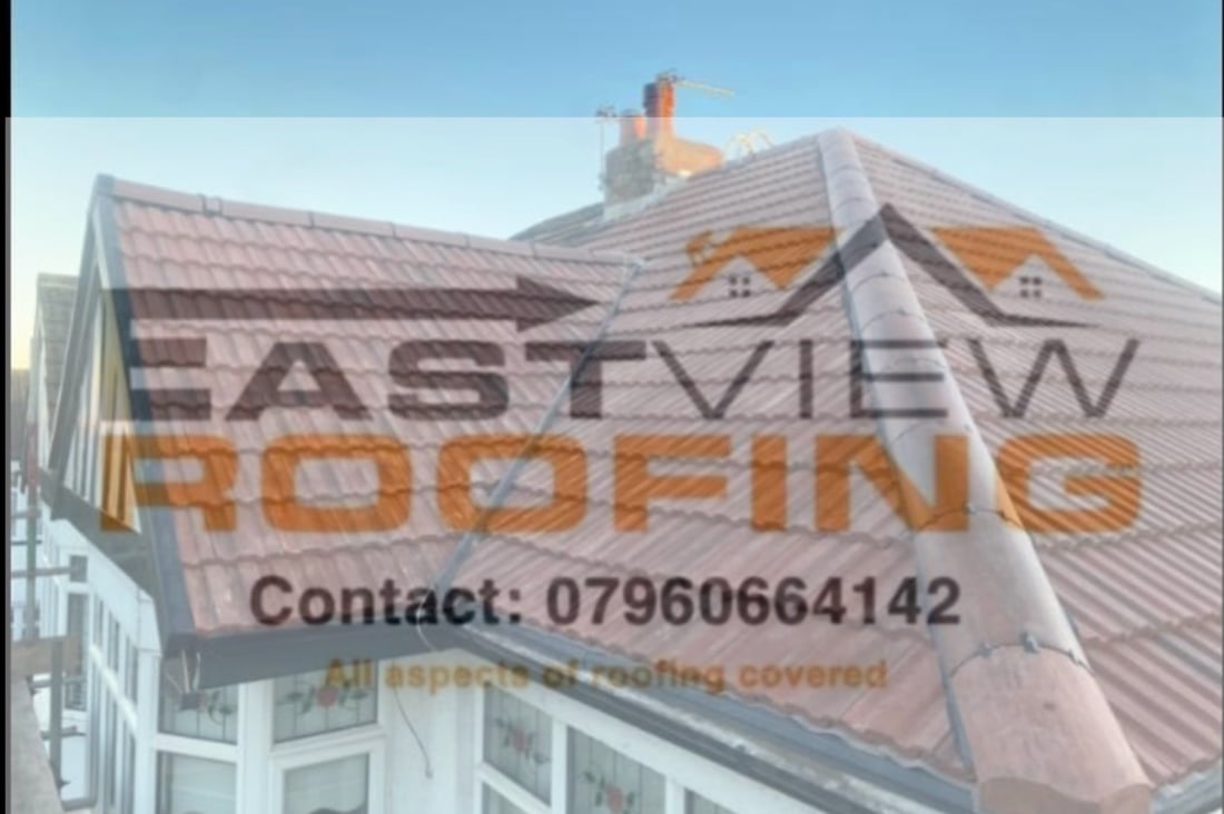 Main header - "East View Roofing"