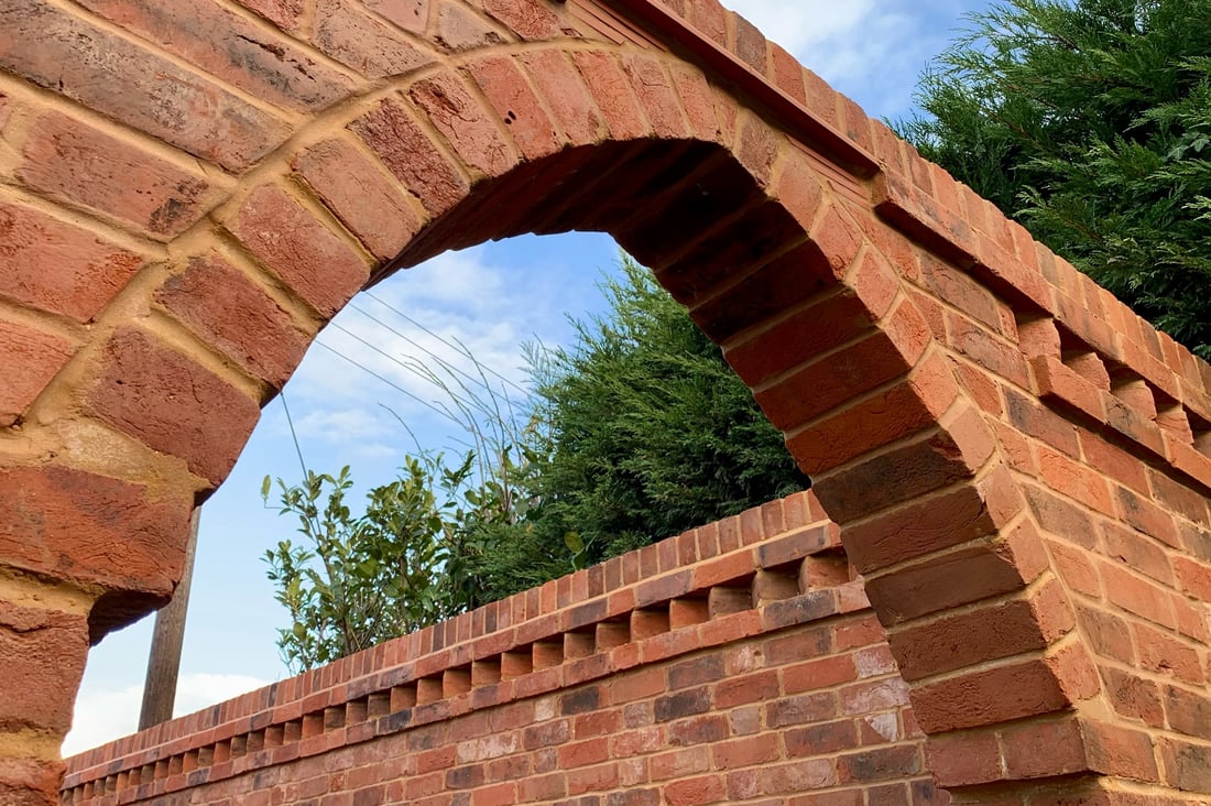 Main header - "LSJ Brickwork"