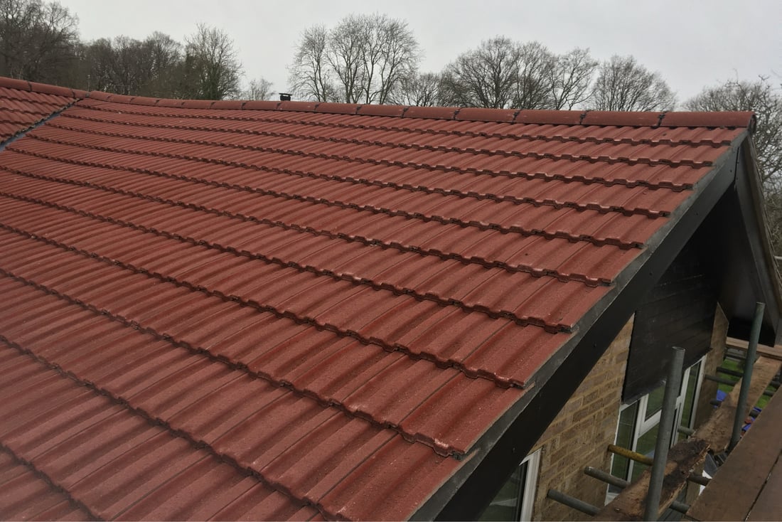 Main header - "Sky Roofing LTD"