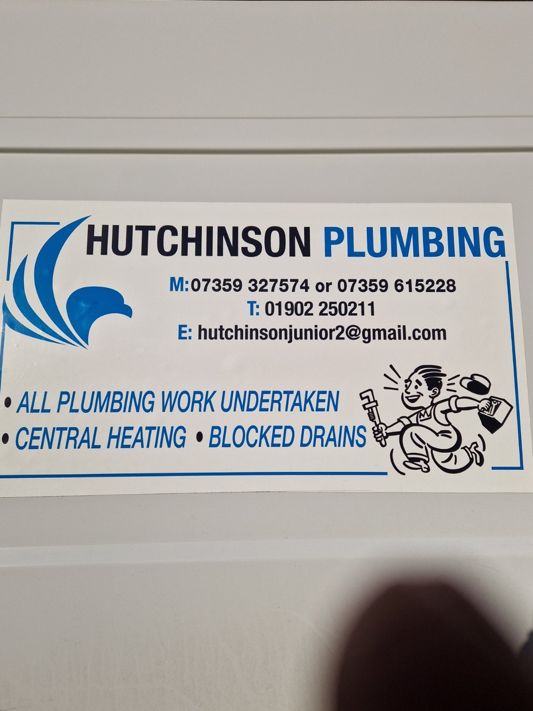 Main header - "Hutchinson's Plumbing"