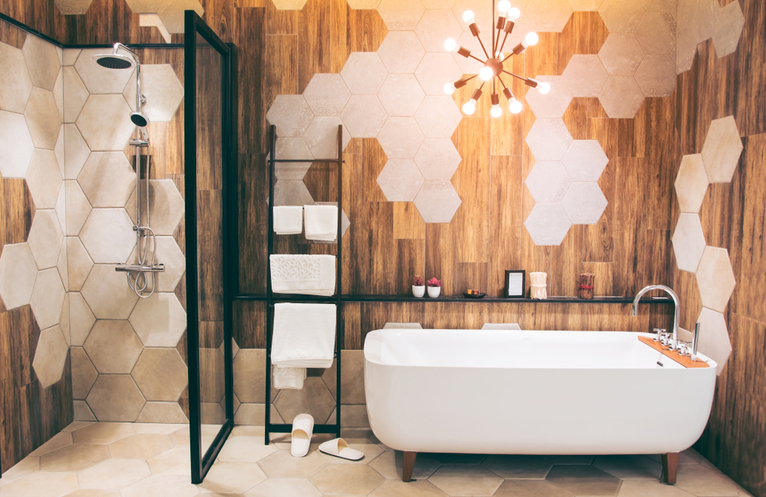Mix and match wall covering made of wooden wall panels and hexagonal ceramic tiles