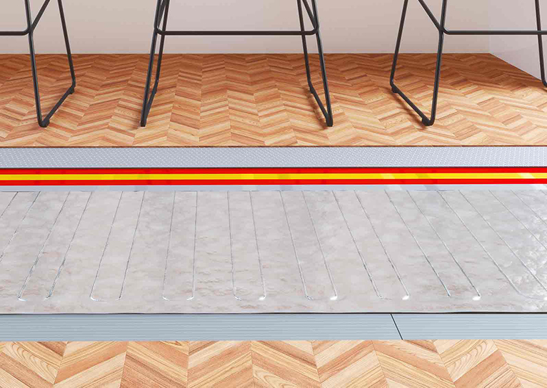 3d mockup of thin wooden floor and electric underfloor heating mat
