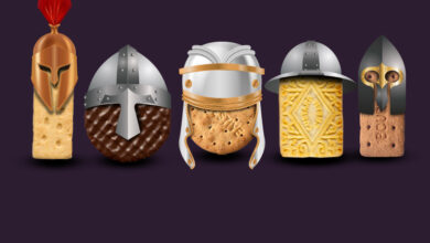 Biscuits with medieval helmets