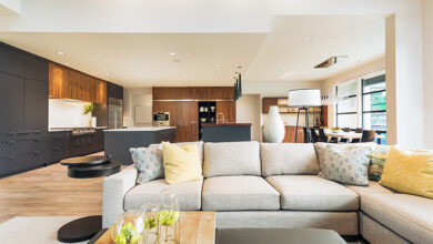 Picture of an open plan living room with sofa and coffee table
