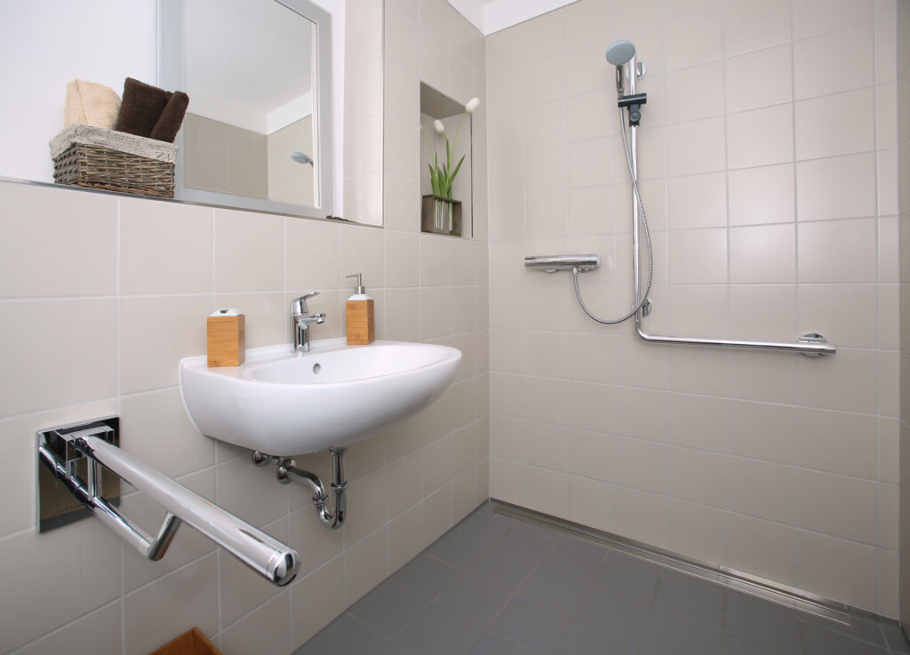 Picture of a wheelchair access bathroom